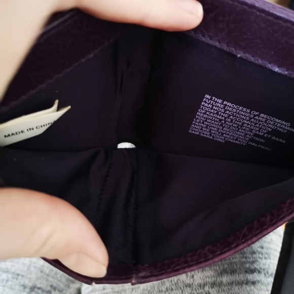 Samsara Vegan Leather Wallet - Picture 10 of 11